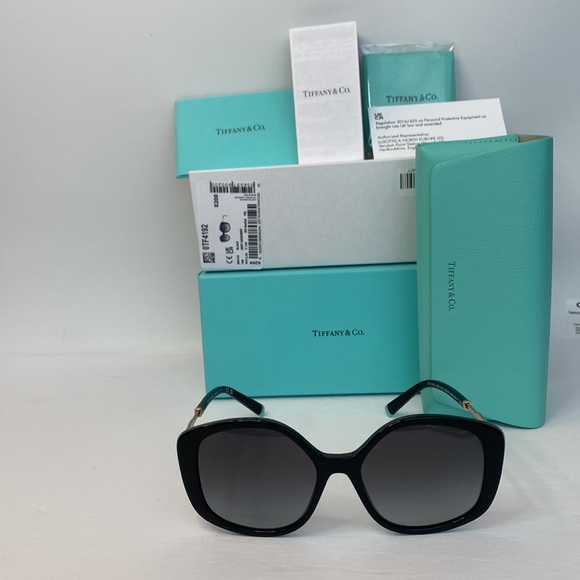 TIFFANY & CO. Blue Gradient Gray Irregular Ladies Sunglasses
TF4192 83158F 54 - Picture 10 of 17
